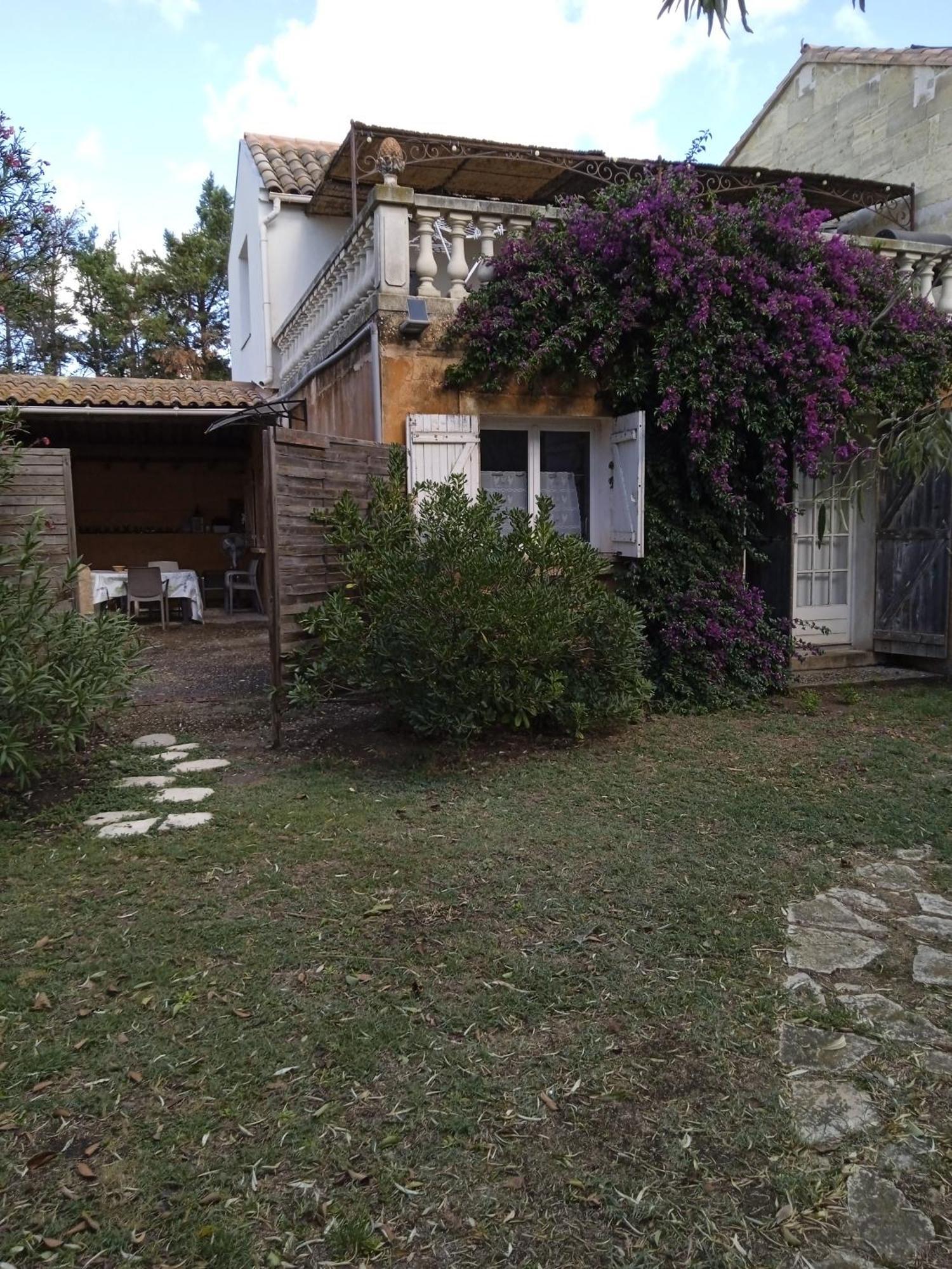 Mas Maurane - Le Bougainvillier Aux Portes D'Arles Apartment Tarascon Exterior foto
